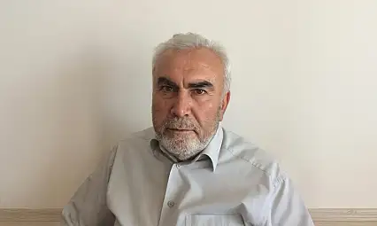 Kayseri'de cuma namazında fenalaştı! Emekli müdürden acı haber