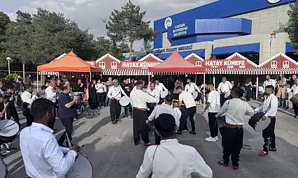Kayseri'de davul ve zurna eşliğinde festival başladı!