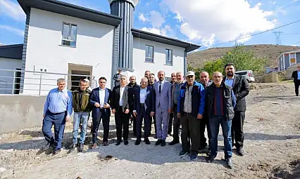 Kayseri'de depremde ağır hasar alan cami yeniden yapıldı
