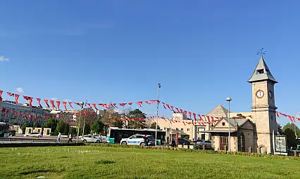 Kayseri'de destek almak isteyen öğrenciler randevu alacak ve 5'i ücretsiz verilecek