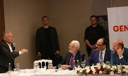 Kayseri'de dev zirve: Başkan Büyükkılıç Gençlik Forumu'na katıldı
