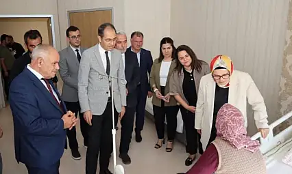 Kayseri'de dikkat çeken hastane ziyareti!