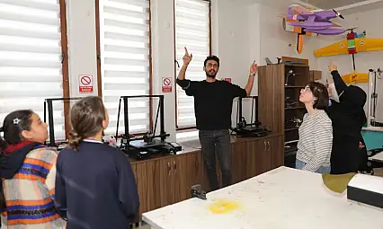 Kayseri'de gençler bu merkezde kendi projelerini üretiyor