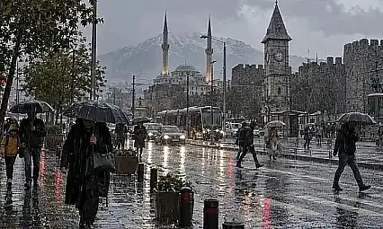 Kayseri'de hava tersine dönüyor! Meteoroloji'den sağanak uyarısı