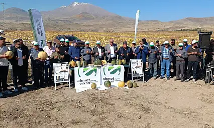 Kayseri'de hocanın çiftçi duası dikkat çekti!