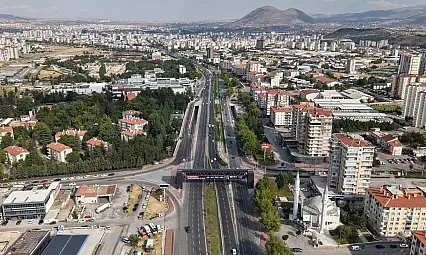 Kayseri'de iki kritik alt geçit açıldı! Trafikte yeni dönem