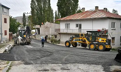 Kayseri'de iki mahalleyi bağlayan yola 9,4 milyon TL yatırım