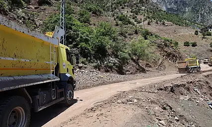 Kayseri'de iki mahalleyi sel vurdu! İşte son durum
