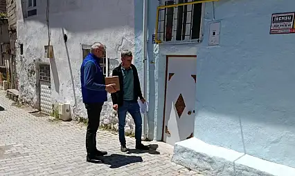 Kayseri'de kapı kapı dolaşıp dağıttılar