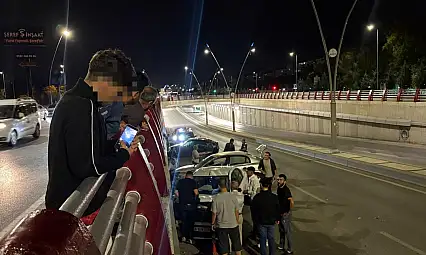Kayseri'de kazayı gören koştu! Film izler gibi izlediler