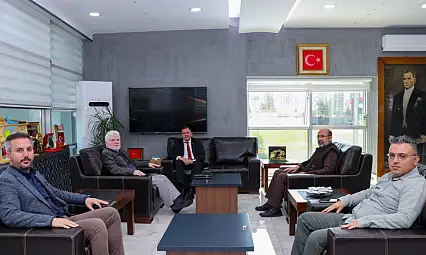 Kayseri'de kültür ve eğitim camiasından anlamlı ziyaret!