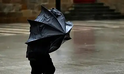 Kayseri'de kuvvetli rüzgâr alarmı! Meteoroloji uyardı