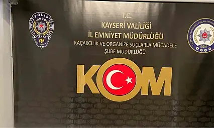Kayseri'de litrelerce sahte içecek ele geçirildi