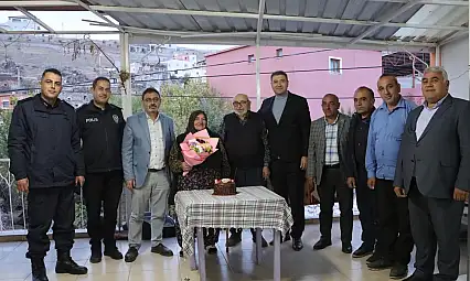 Kayseri'de o çiftin 74. evlilik yıldönümü protokol ile kutlandı!