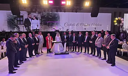 Kayseri protokolü düğünde buluştu! Başkan'ın oğlu evlendi