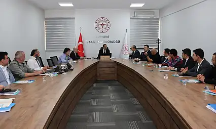 Kayseri'de sağlık zirvesi! Başhekimler neden bir araya geldi?