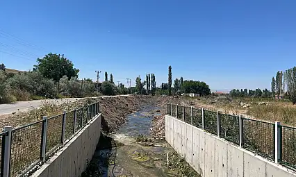 Kayseri'de taşkınlara karşı büyük çalışma! İlçeler tek tek ele alındı
