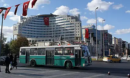 Kayseri'de ulaşıma zam bekleniyordu! İşte meclisten çıkan karar