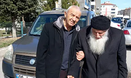 Kayseri'de yaşayan 101 yaşındaki Haydar Dede uzun ömrün sırrını açıkladı