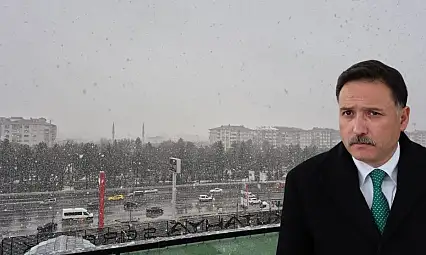 Kayseri'de yoğun kar yağışı başladı! Okullar tatil olacak mı?