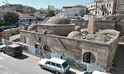 Kayseri'de yüzde 60'ı tamamlandı! Herkes hamam olacak derken, o tarihi mekan bakın ne olarak hizmet verecek?
