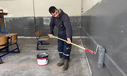 Kayseri'deki okul yeniden boyandı