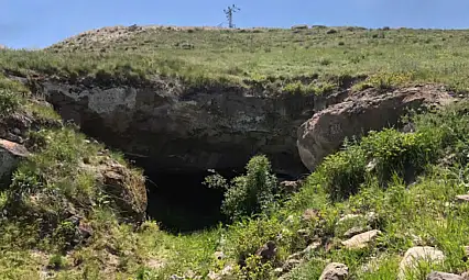 Kayseri'deki tepenin altından şehir çıktı! Tümünü kaplıyor