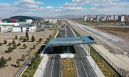 Kayseri Havalimanı'nda reklam alanları kiraya veriliyor