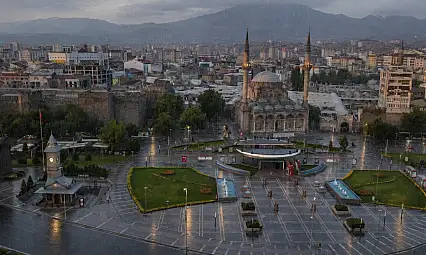 Kayseri için kuvvetli yağış uyarısı! Meteoroloji saat verdi