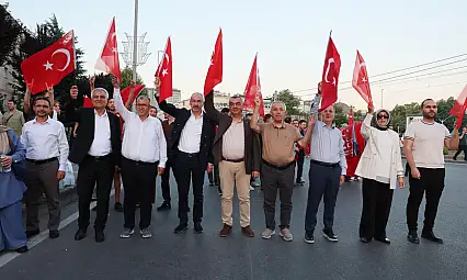 Kayseri iş dünyası: Demokrasi nöbetindeyiz