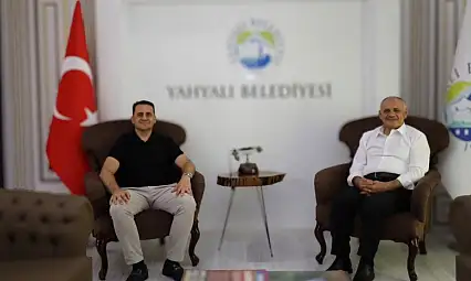 Kayseri'nin eski kaymakamından vefa! Ziyarete geldi