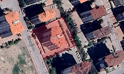 Kayseri'nin gözde ilçesinde icradan satılık daire