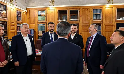 Kayseri'nin hafızası burada saklanıyor! Binlerce esere protokol ziyareti