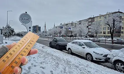 Kayseri'nin ilçesi buz kesti! Türkiye'nin en soğuk 7. yeri oldu