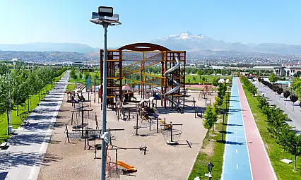 Kayseri'nin park ve bahçeleri artık daha güvenli