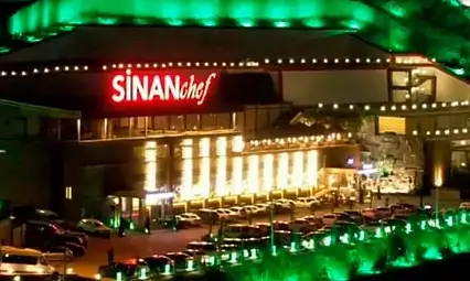 Kayseri'nin ünlü restoranında dikkat çeken buluşma