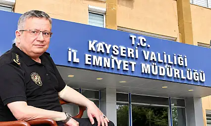 Kayseri'nin yeni Emniyet Müdürü son kez bakın ne yaptı?