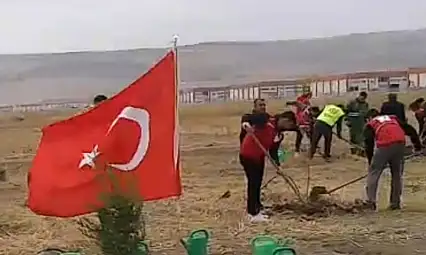 Kayseri'nin 'yeşil adası'na 5 yılda 10 bin fidan dikildi!