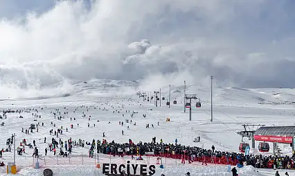 Kayseri'nin zirvesi yeniden yükselişe geçti! Kritik sınırı aştı