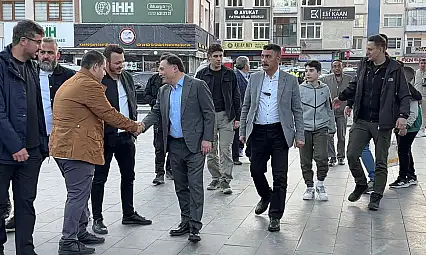 Kayseri protokolü bayram namazında Hunat Cami'de buluştu