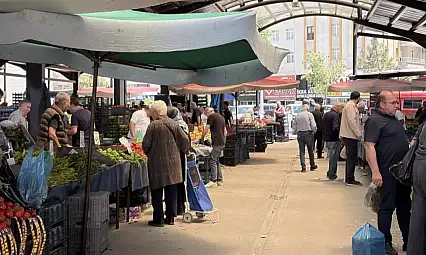 Kayseri semt pazarlarında fiyatlar düştü!