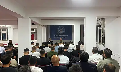 Kayseri Ülkü Ocakları binasında toplandılar! Öğrencilere çağrı yapıldı