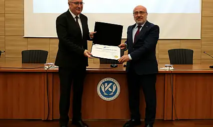 Kayseri Üniversitesi kalite yolculuğunu belgeyle taçlandırdı