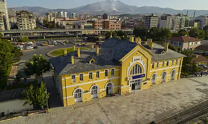 Kayseri'ye demiryolu şoku! Bölgesel trenler işlemeyecek, hem de 2 yıl süreyle