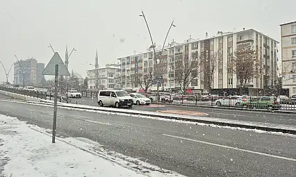 Kayseri'ye soğuk ve kar alarmı! O bölgeye 'tipi' uyarısı yapıldı