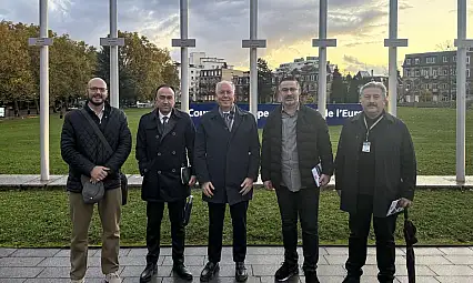 Kayserili başkandan Fransa pozları! Bakın ne için gitti?