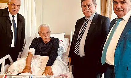 Kayserili Başkanlar bir döneme damgasını vuran ismi hastanede ziyaret etti