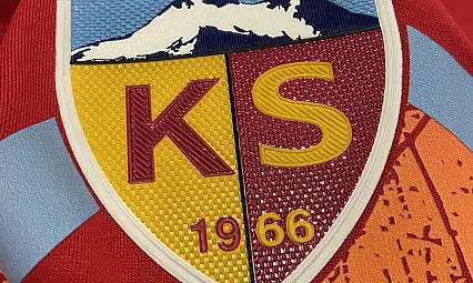 Kayserispor'da da forma giymişti! Futbolu bıraktı
