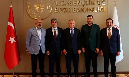 Kayserispor'da kritik Ankara temasları! Masada yeni sezon vardı