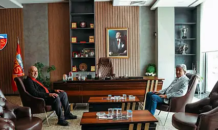 Kayserispor tesislerinde önemli görüşme! Ataş ve Çamlı ne konuştu?
